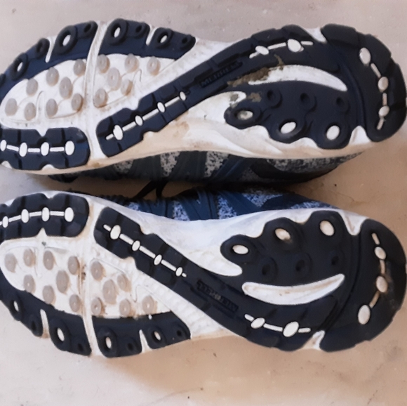 MERRELL RUNNING SHOES US 8.5 / 39 - Picture 3 of 4